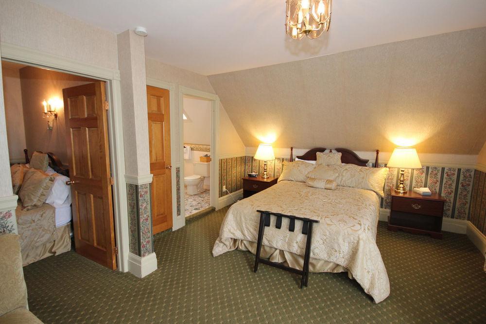 Tara Manor Inn St. Andrews By The Sea Exterior foto